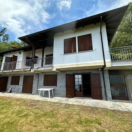 Con Vista Panoramica Villa Premeno